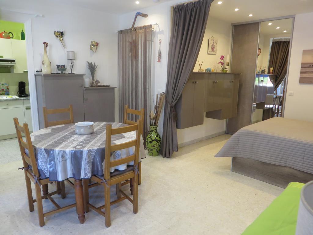 Appartement Le Valmont Menton Exteriör bild
