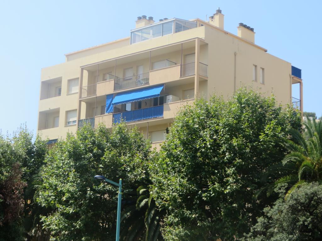 Appartement Le Valmont Menton Exteriör bild